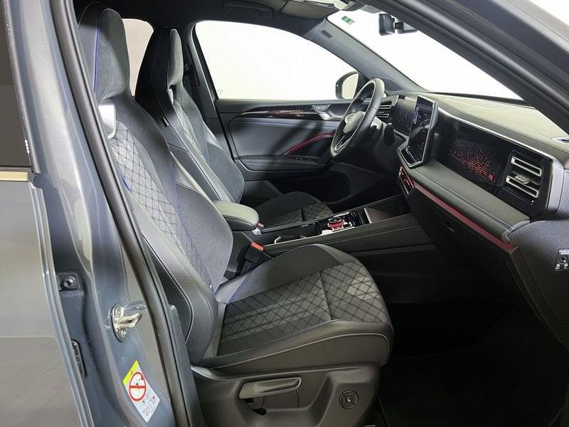 Volkswagen Tiguan 2.0 TDI 150 CV EVO SCR DSG R-Line