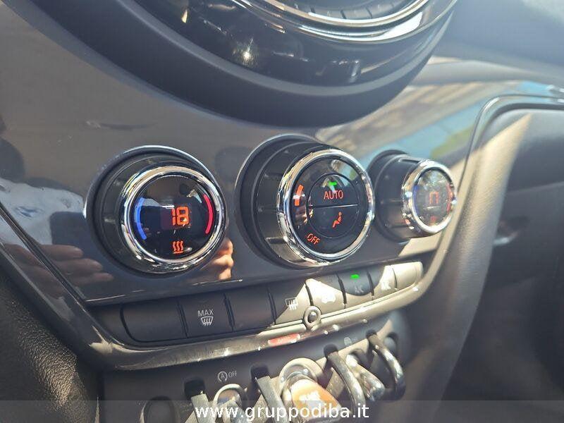 MINI Countryman Mini F60 2017 Diese Mini 2.0 Cooper D Business auto my18