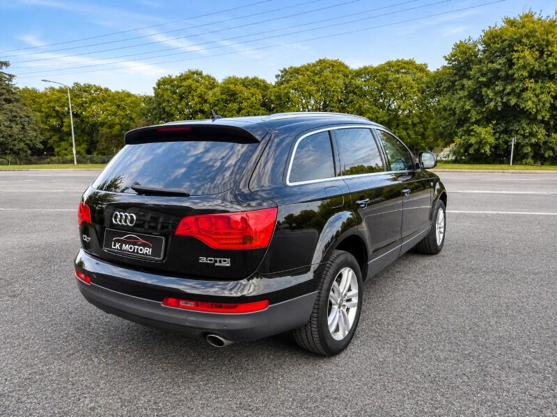AUDI Q7 1ª serie Q7 3.0 V6 TDI 233CV quattro t...