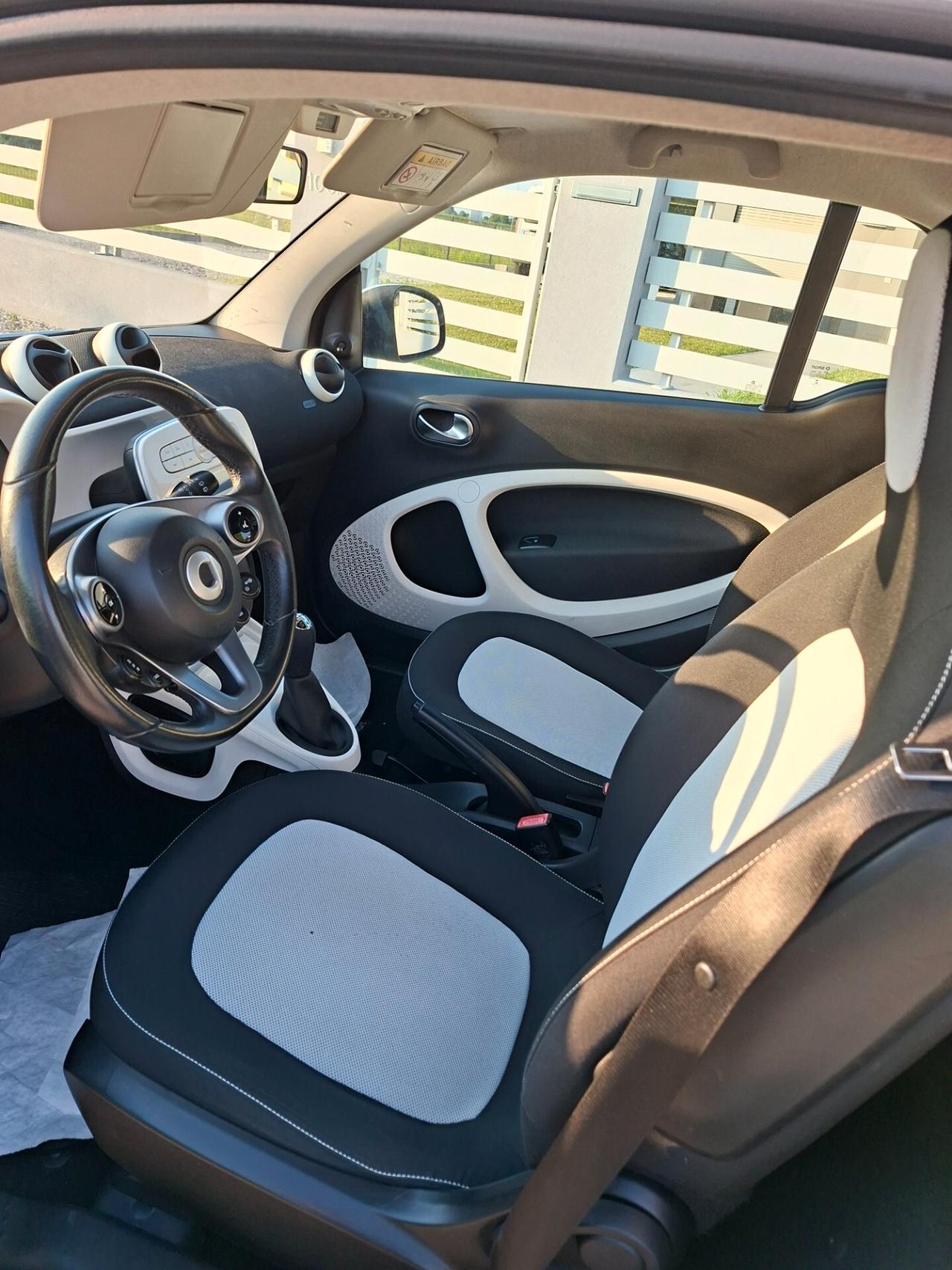 Smart ForTwo 70 1.0 Passion GARANZIA NEOPATENTATI