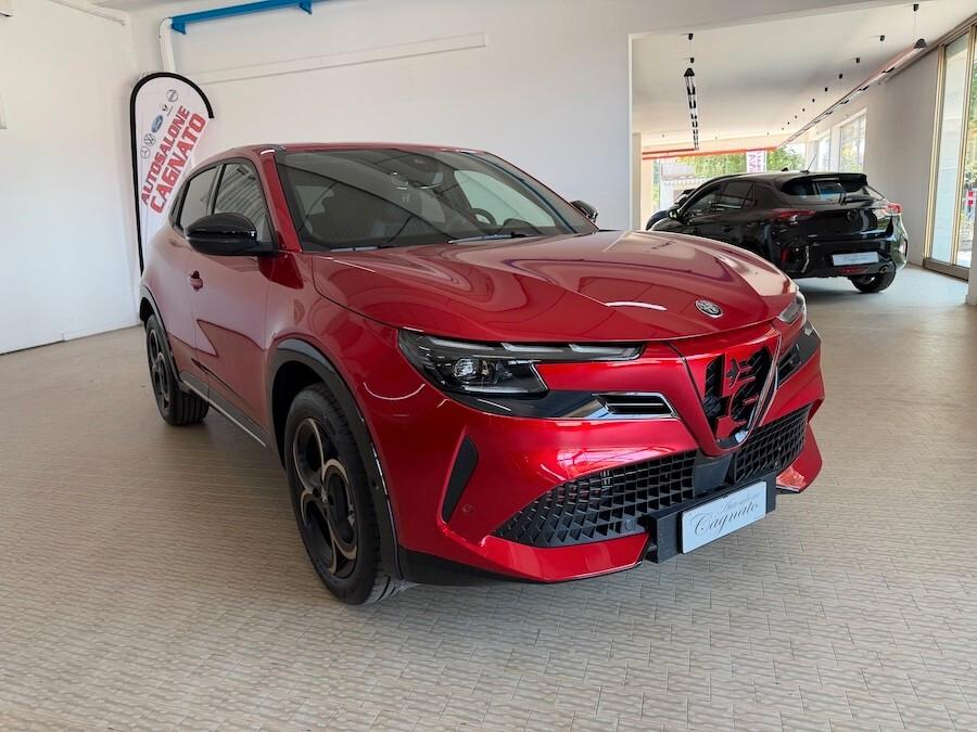 Alfa Romeo Junior 1.2 145 CV Hybrid eDCT6 Q4 Intensa Km 1200 ROSSO BRERA 4X4