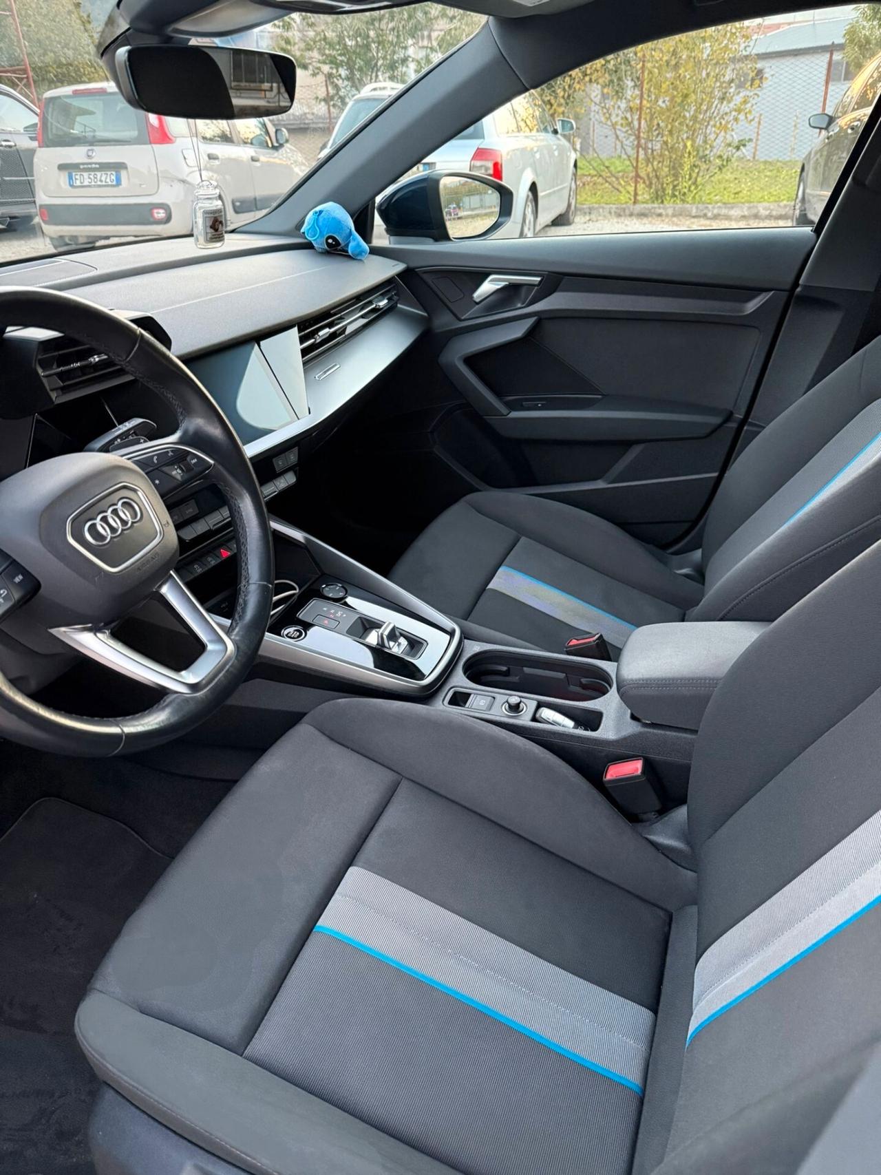 Audi A3 SPB 35 TDI S tronic BLACK