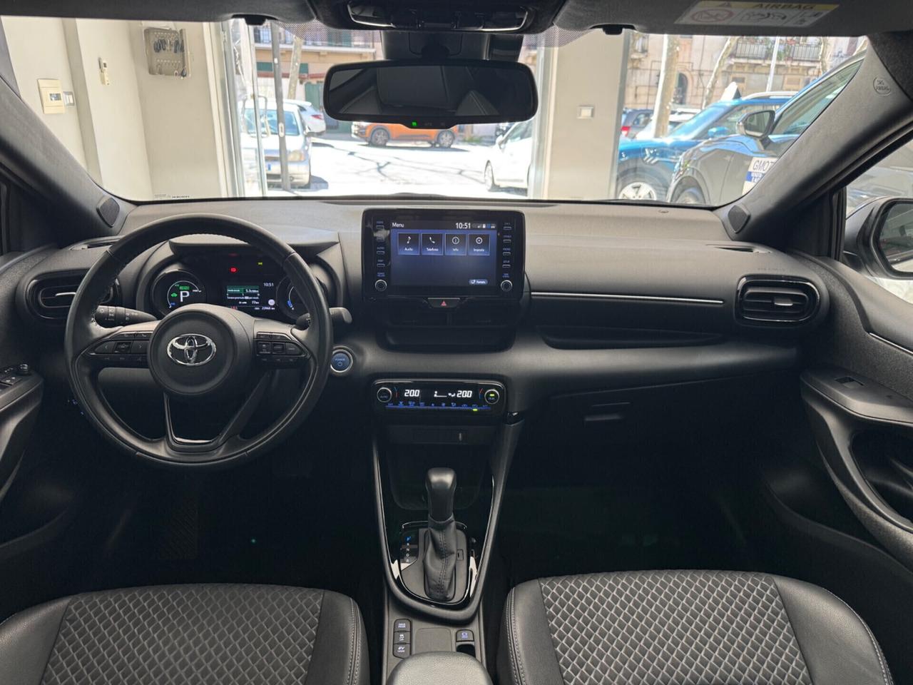 Toyota Yaris 1.5 Hybrid Lounge Aziendale
