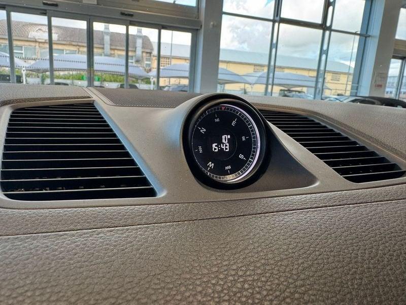 Porsche Cayenne Cayenne 3.0 V6