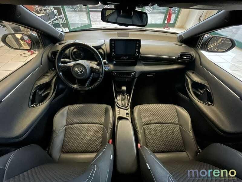 Toyota Yaris 1.5 hybrid Lounge