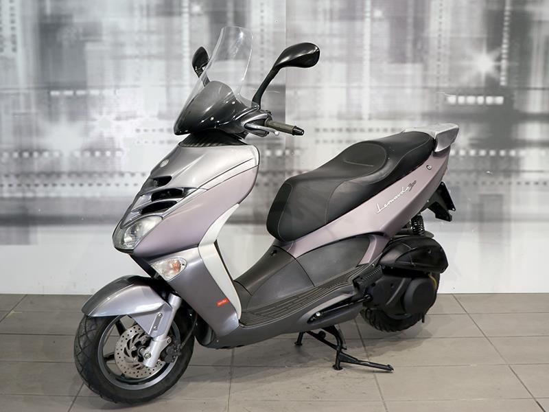 Aprilia Leonardo 300