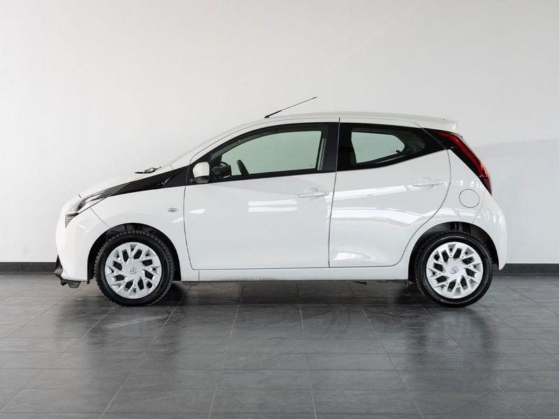 Toyota Aygo Aygo Connect 1.0 VVT-i 72 CV 5 porte x-play MMT