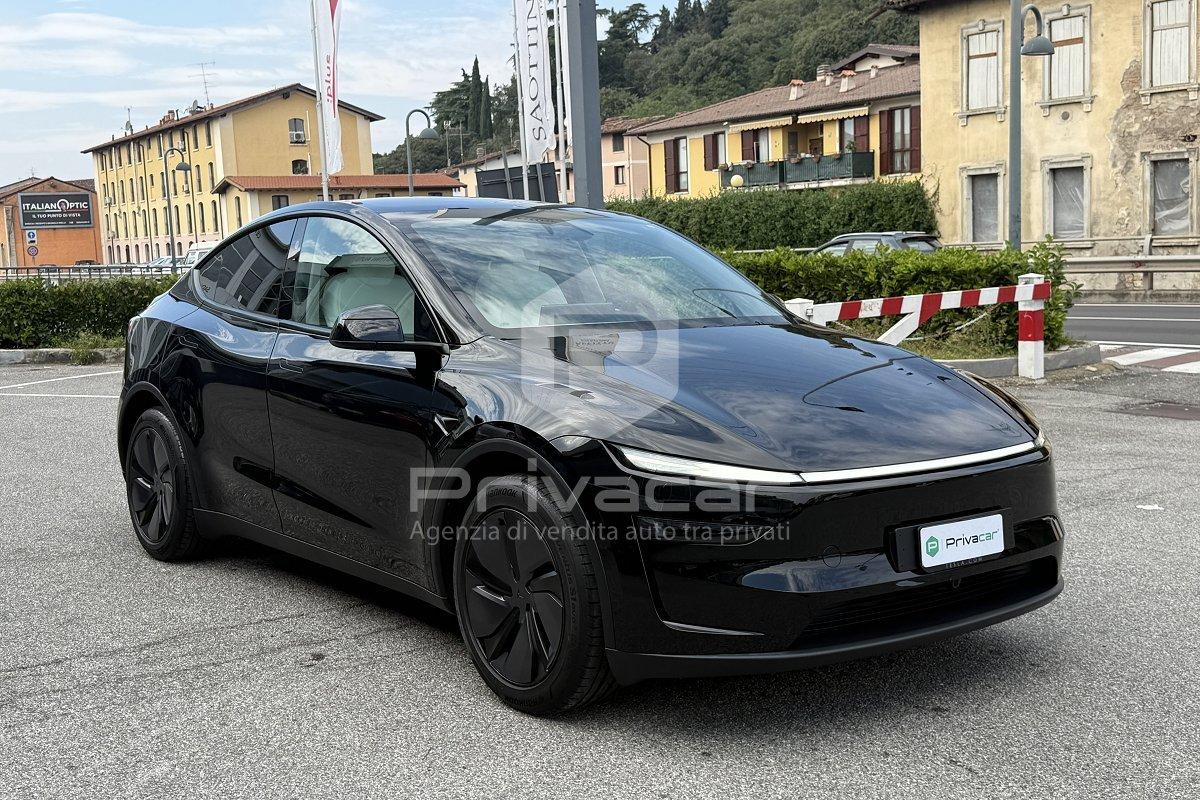 TESLA Model Y NV36 RWD