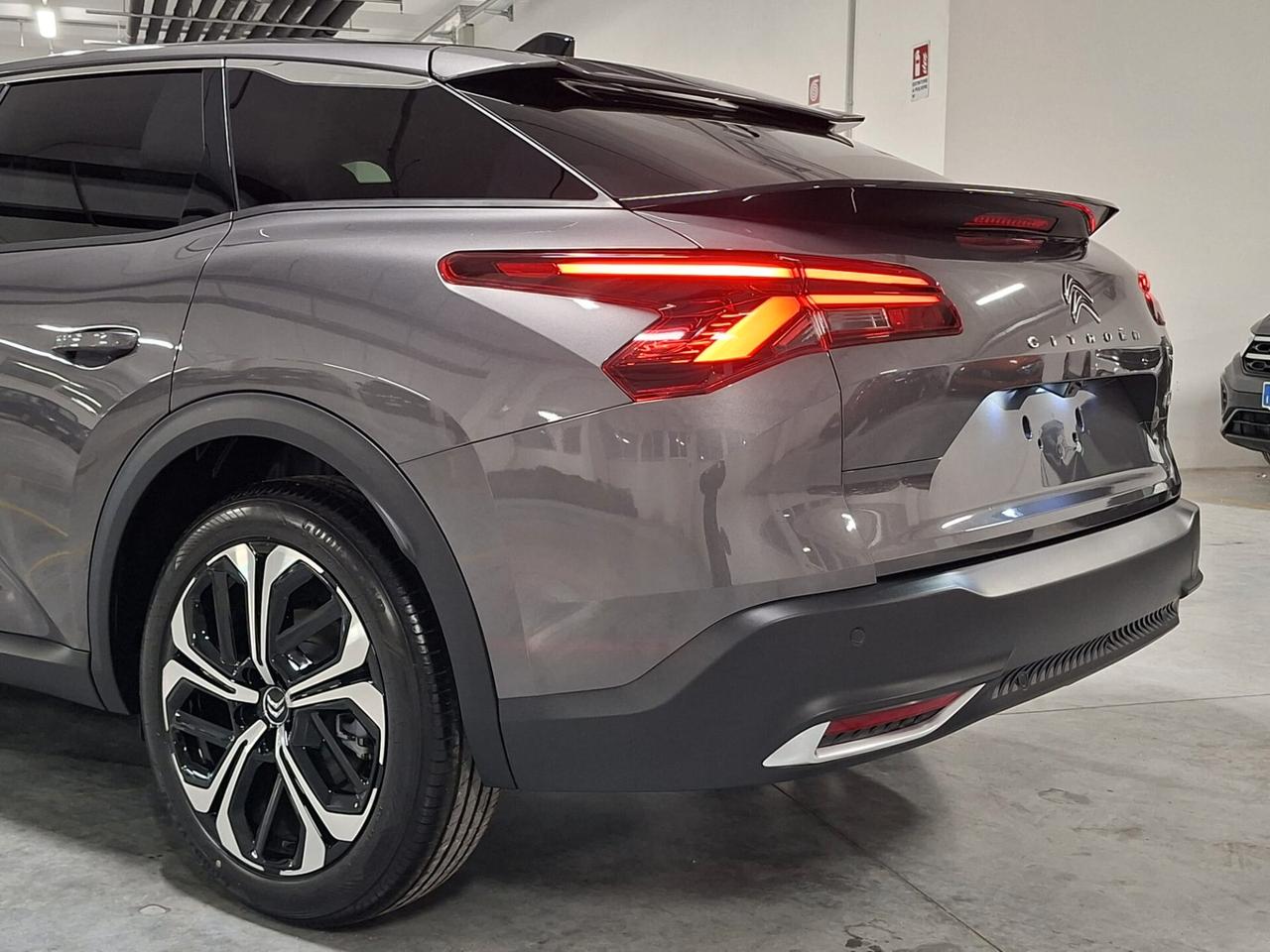 Citroen C5 X 1.2 mhev Hybrid Plus e-DCS6 Km. 0