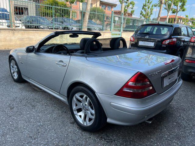 MERCEDES-BENZ SLK 200 Special Edition Uniproprietario