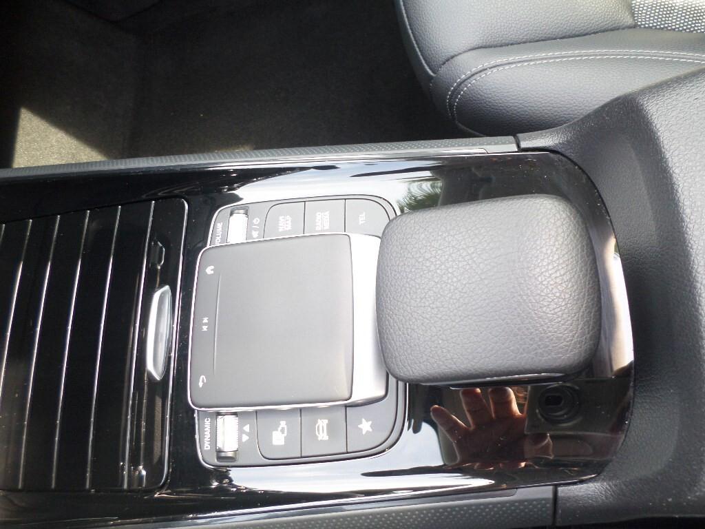 Mercedes-benz GLA 180 d Automatic Business
