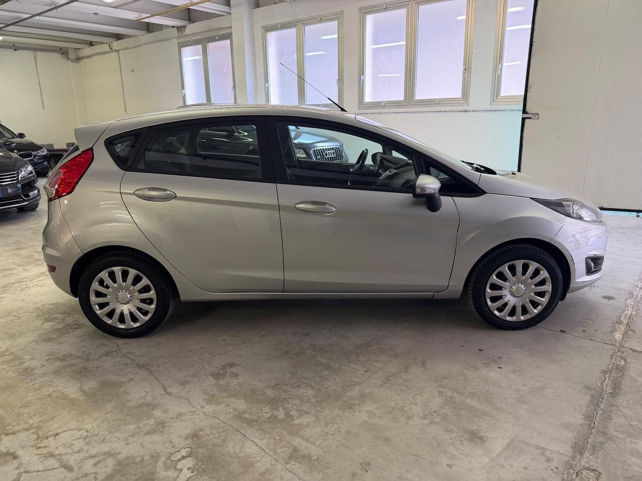 Ford Fiesta 1.2 60CV 5 porte Titanium
