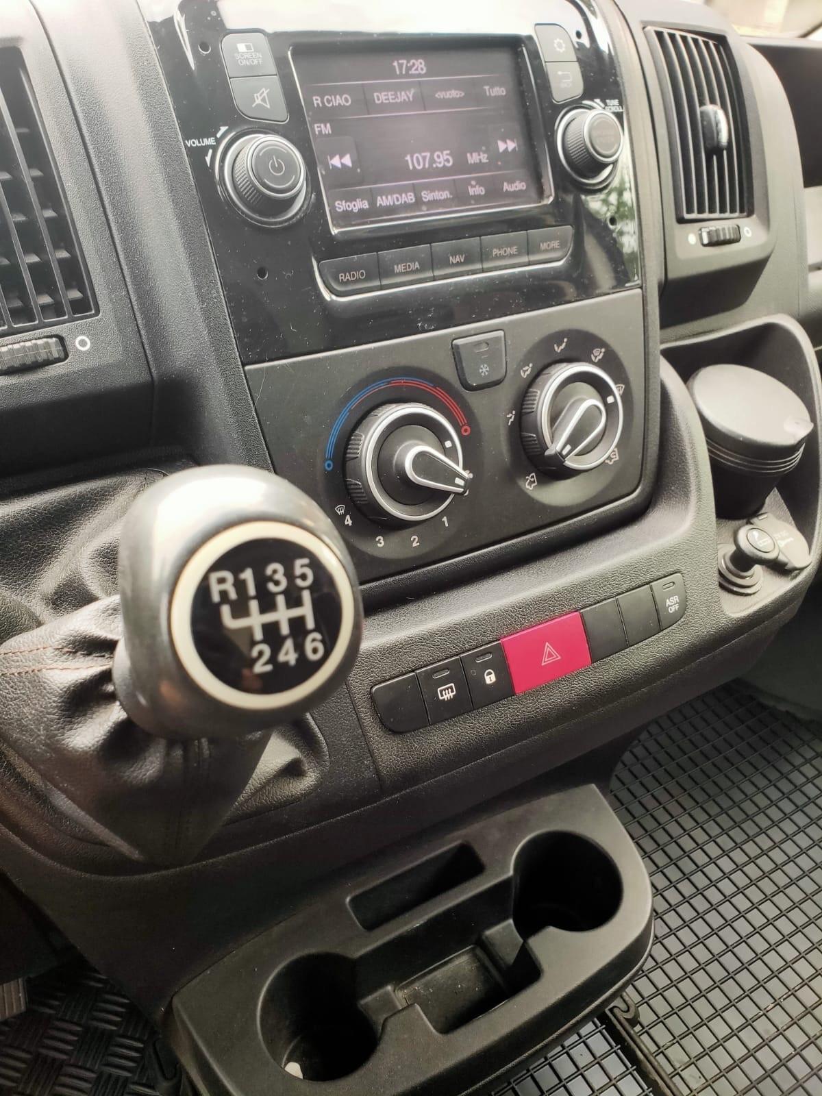 Peugeot Boxer 350 2.2 BlueHDi 140 S&S PM-TM Furgone