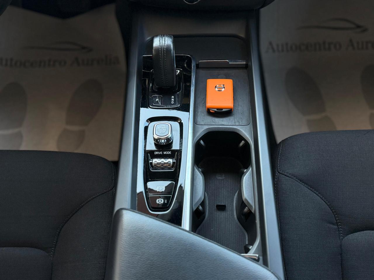 Volvo XC 60 XC60 B4 (d) AWD Geartronic Inscription