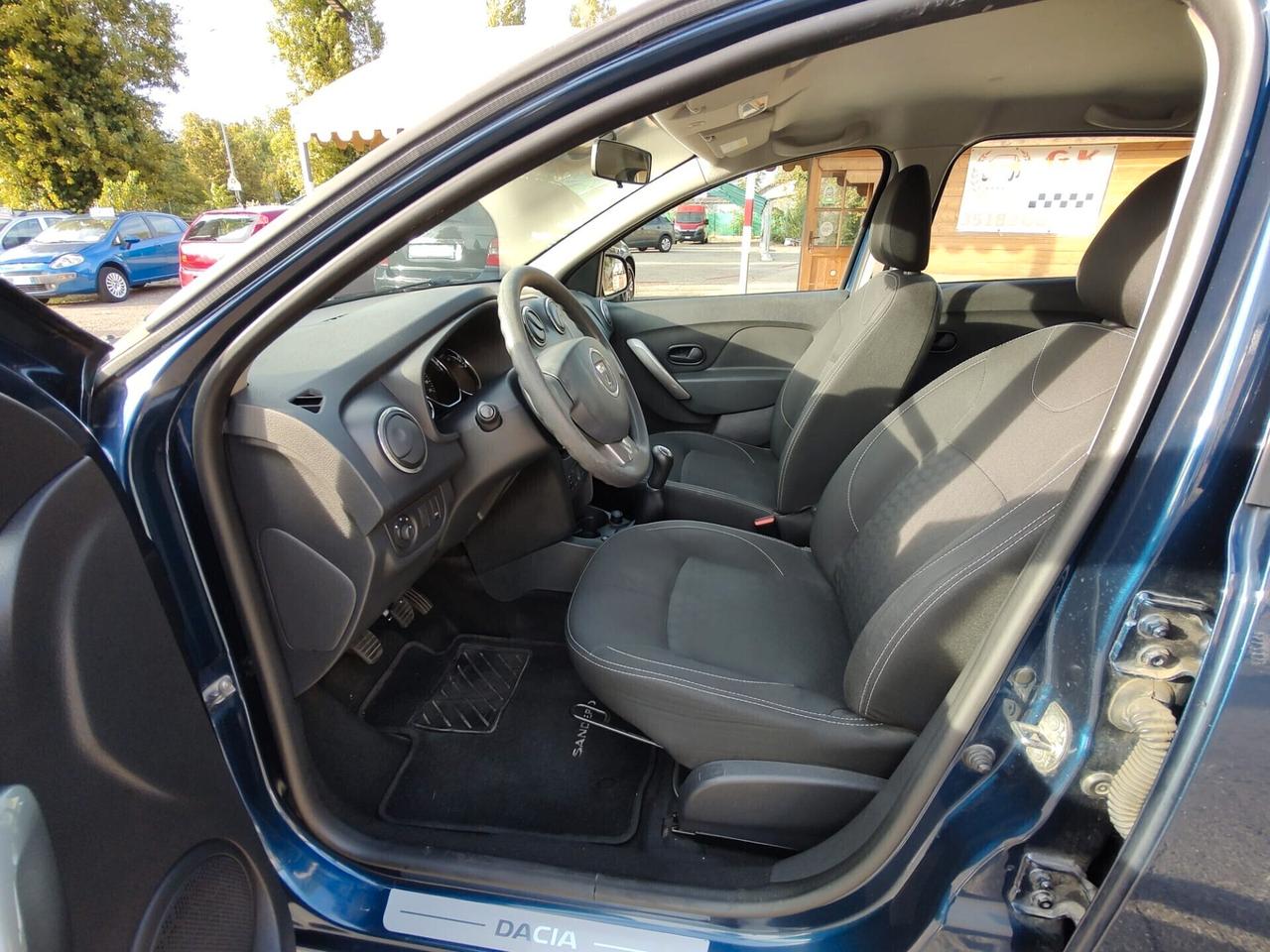 Dacia Sandero 0.9 TCe 12V T-GPL 90 Start&Stop SS Lauréate Family
