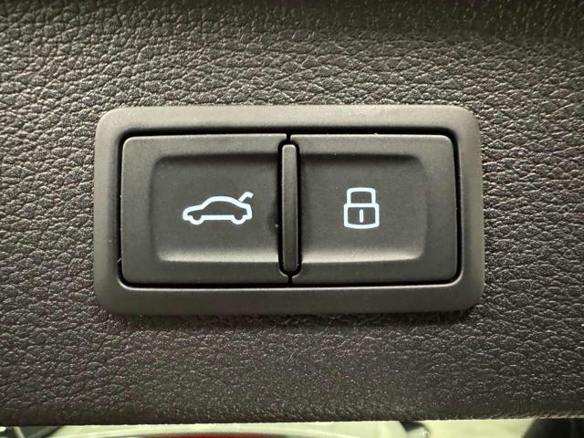 AUDI Q2 35 TFSI S tronic Advanced Int. Pelle