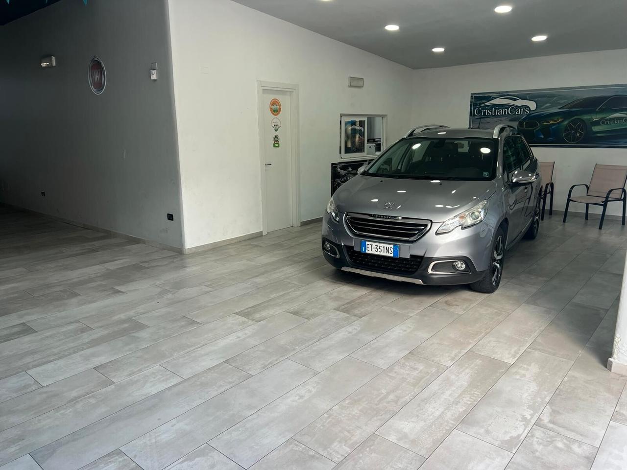 Peugeot 2008 1.6 e-HDi 115 CV Stop&Start Allure