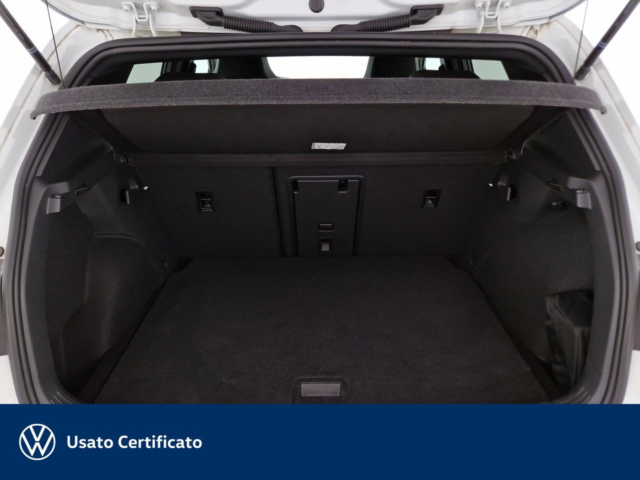 Volkswagen Golf 1.5 tsi evo r-line 130cv