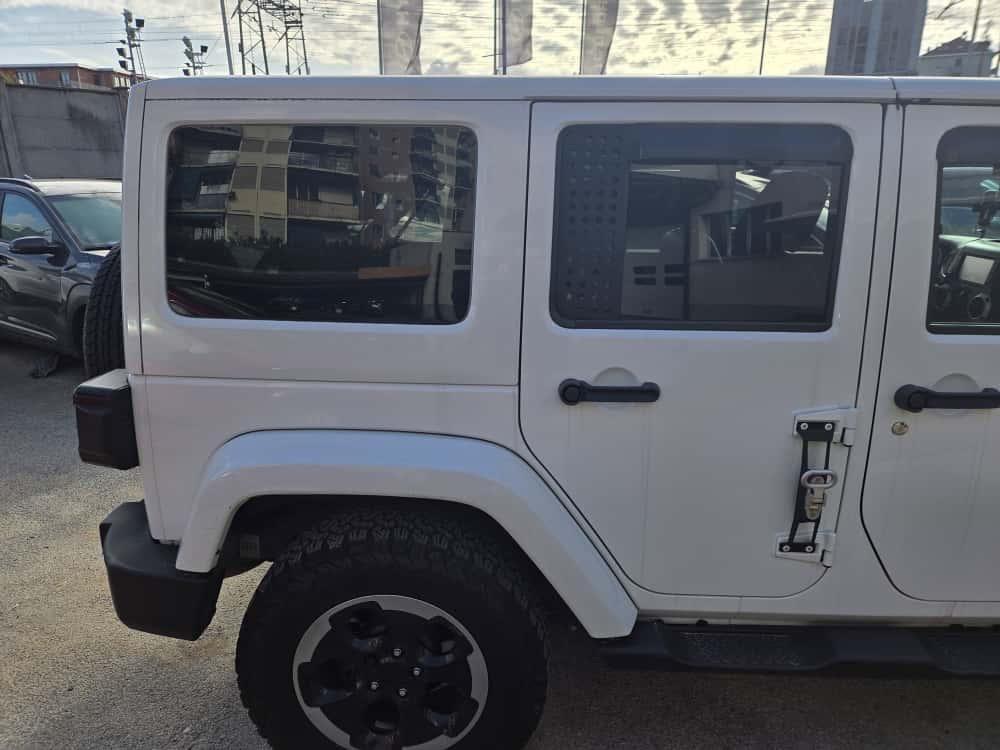 Jeep Wrangler Unlimited 2.8 CRD 200cv edizione POLAR