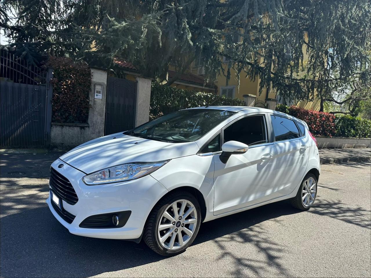Ford Fiesta 1.4 5 porte Bz.- GPL full optional - euro 6