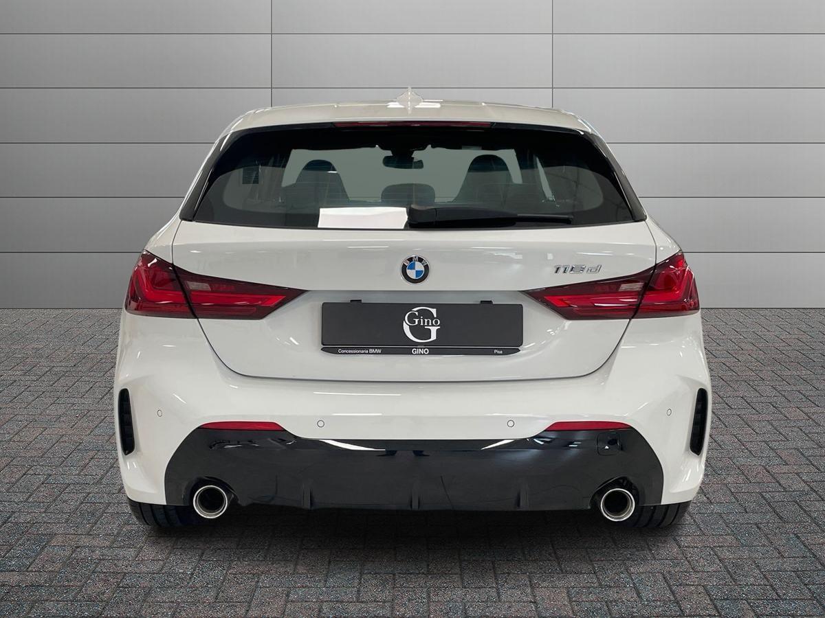 BMW Serie 1 F40 - 118d Msport auto