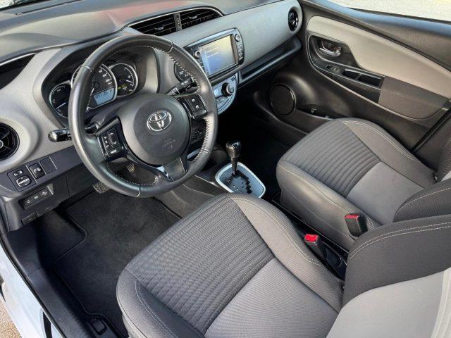 TOYOTA Yaris 1.5 Hybrid 5 porte Business Iva.esp. Unip Neop