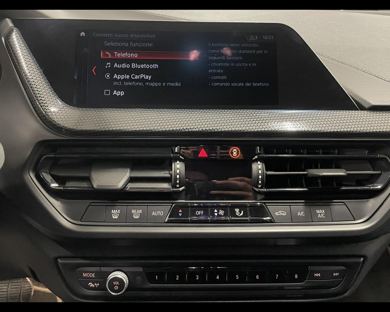 BMW Serie 1 (F40) - 116d 5p. Sport