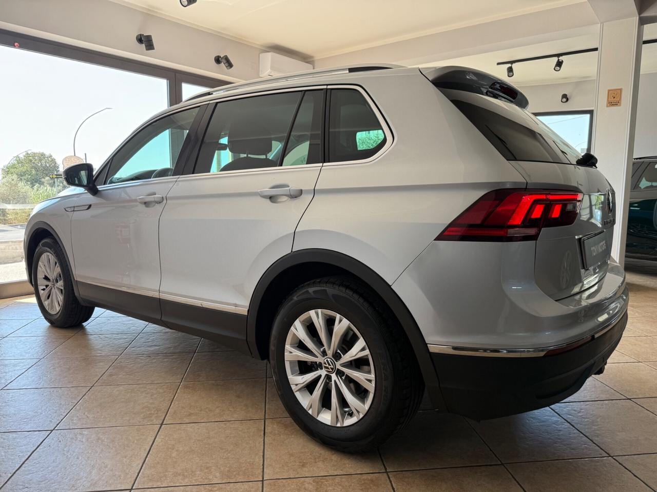 Volkswagen Tiguan 2.0 TDI 150 CV SCR DSG Elegance