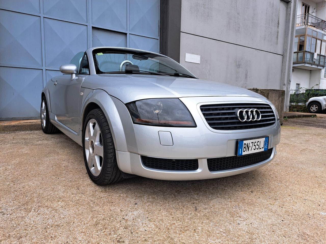 Audi TT Roadster 1.8 turbo 180CV *A.S.I.*