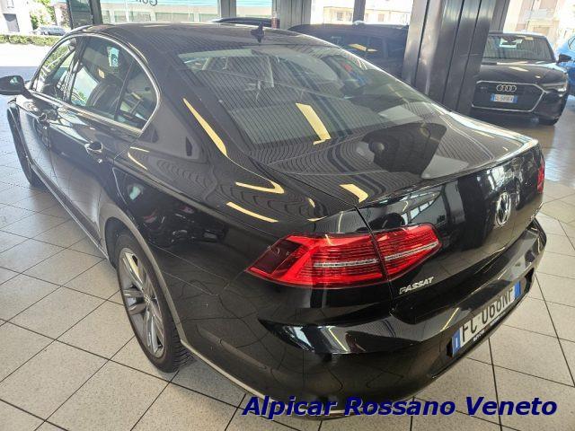 VOLKSWAGEN Passat Berlina TDI HIGHLINE BlueMotion Technology DSG