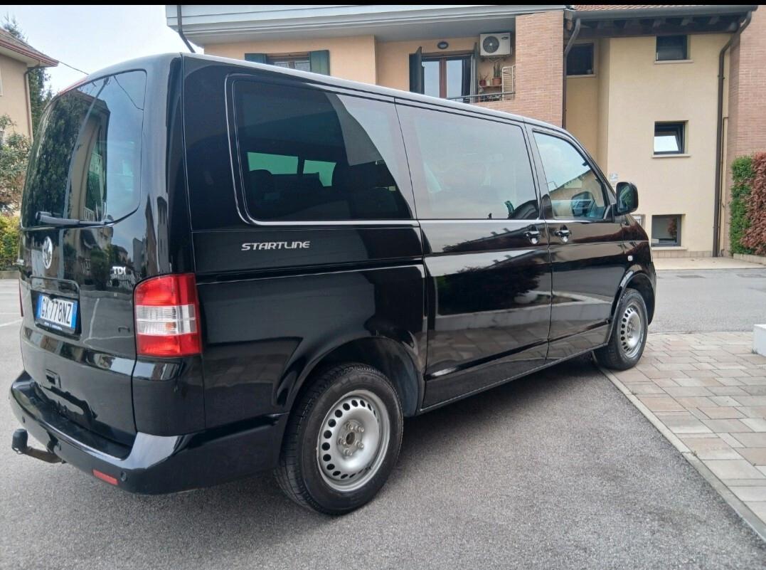 Volkswagen Multivan 2.5 Tdi 130 cv Strartline +gancio e NAvi