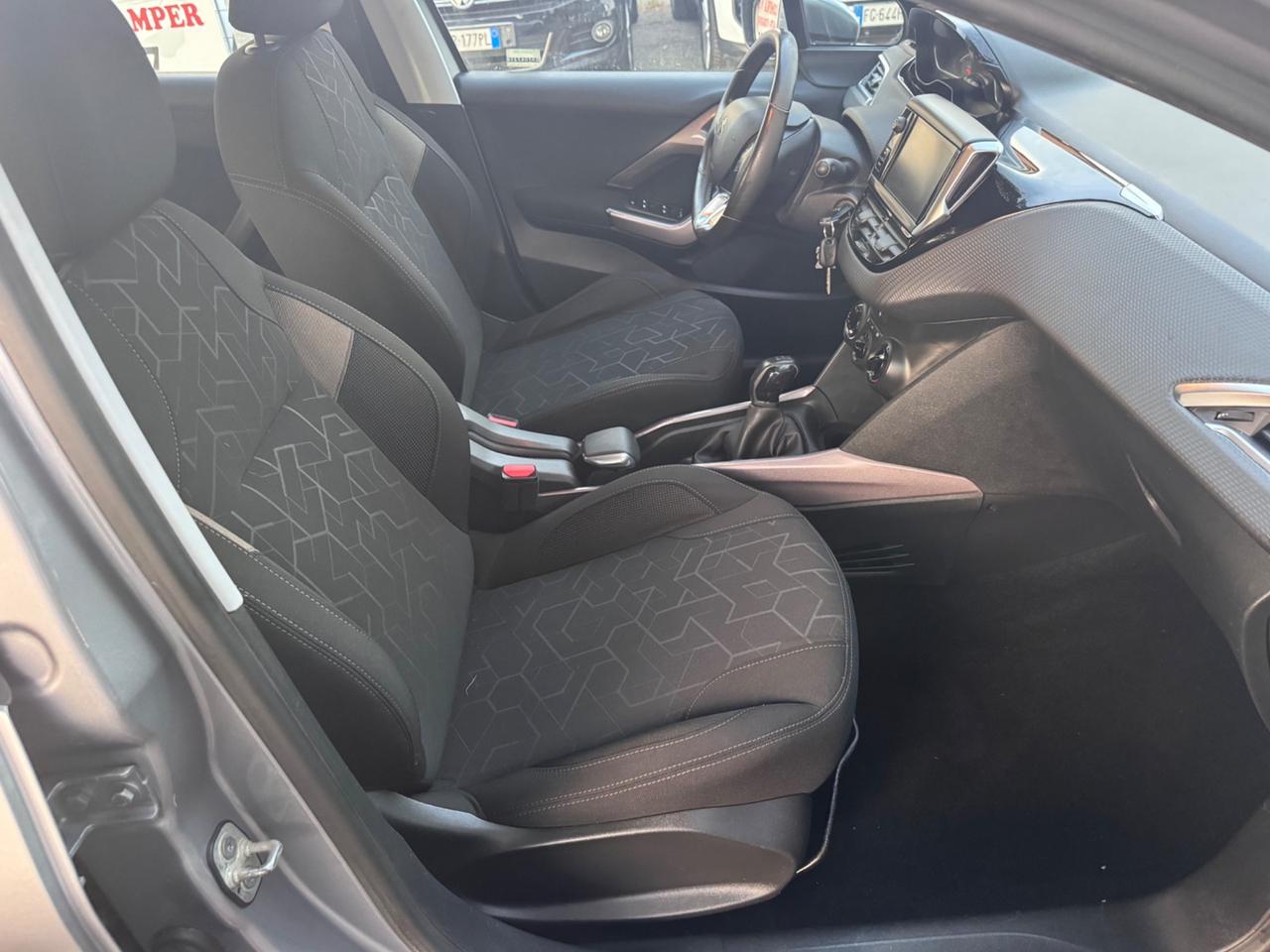 Peugeot 2008 1.6 HDI NEOPATEN GARANZIA 12 MESI
