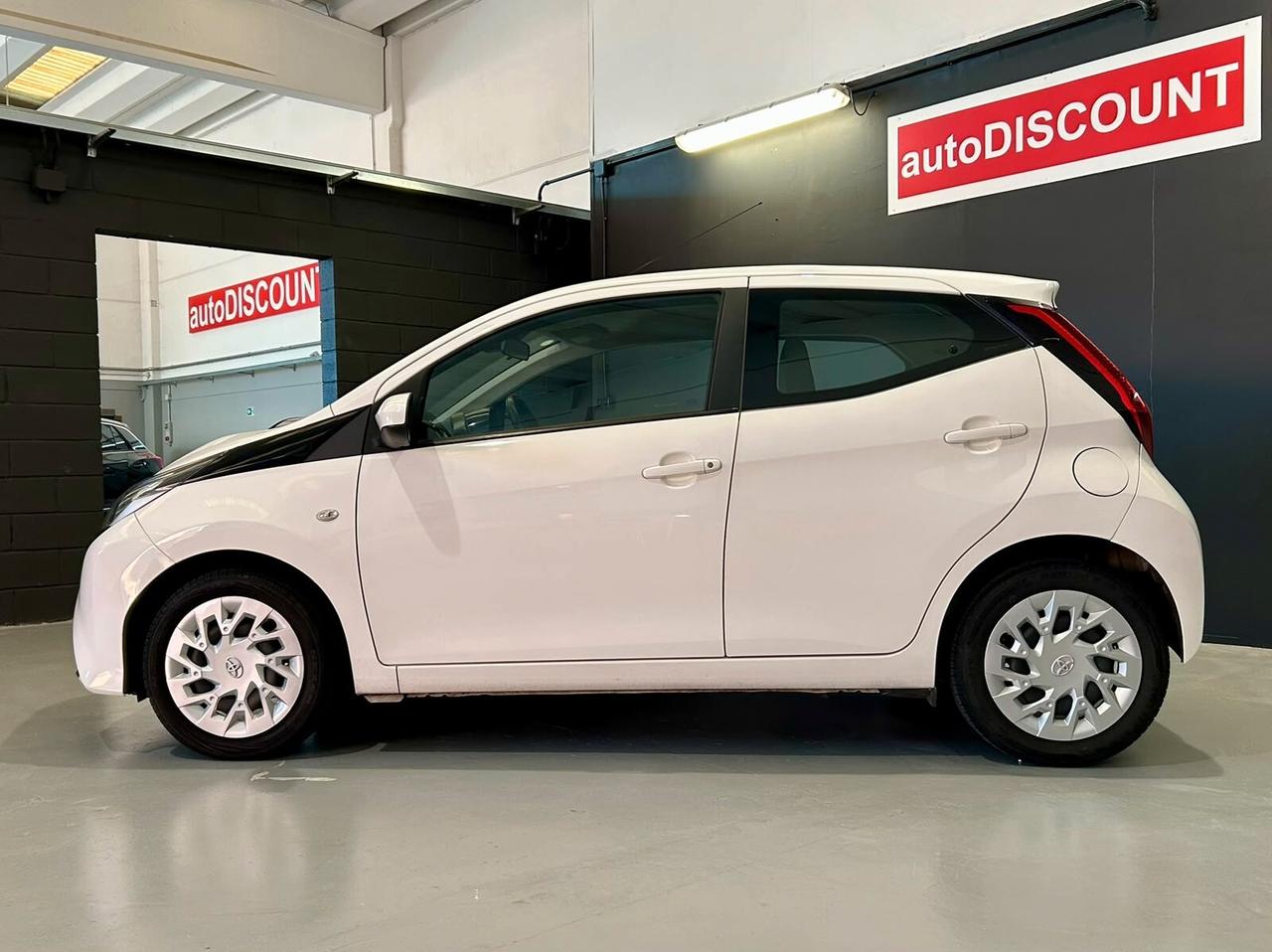 Toyota Aygo 1.0 VVT-i 72 CV 5 porte x-cool