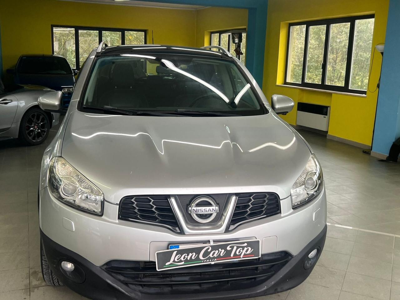 Nissan Qashqai 1.6 dCi tetto in vetro pelle full garantita 12 mesi