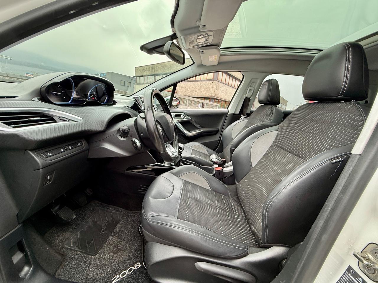 Peugeot 2008 1.6 e-HDi 115 CV Stop&Start Allure full