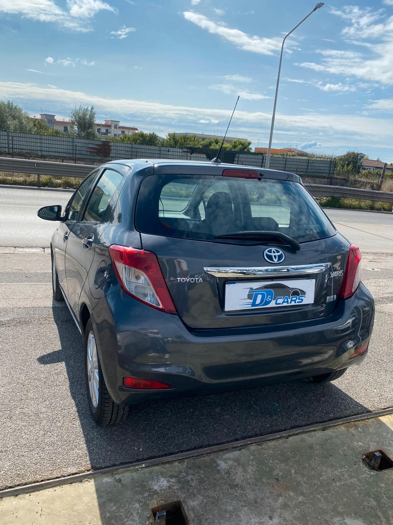 Toyota Yaris 1.5 Hybrid 5 porte Active