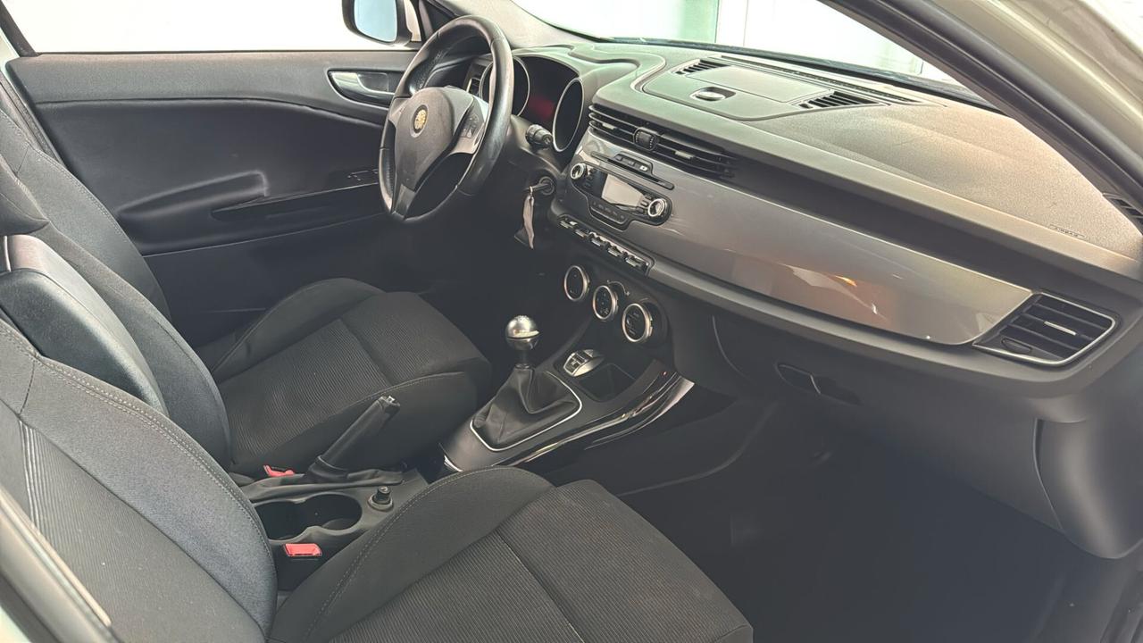 Alfa Romeo Giulietta 1.6 JTDm-2 105 CV Exclusive