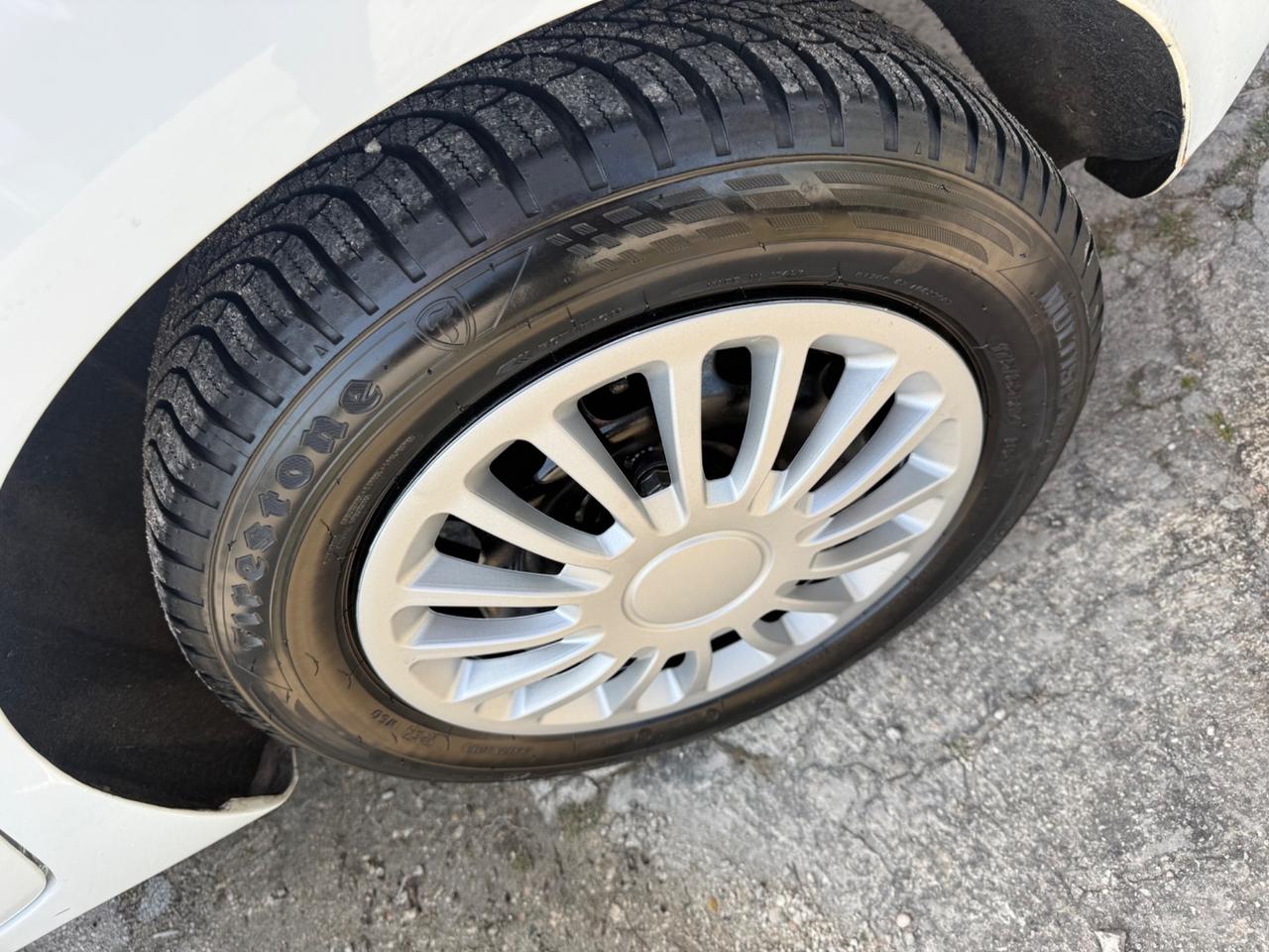 Ford Fiesta Diesel 1.4 TDCi euro5 NEOPATENTATI