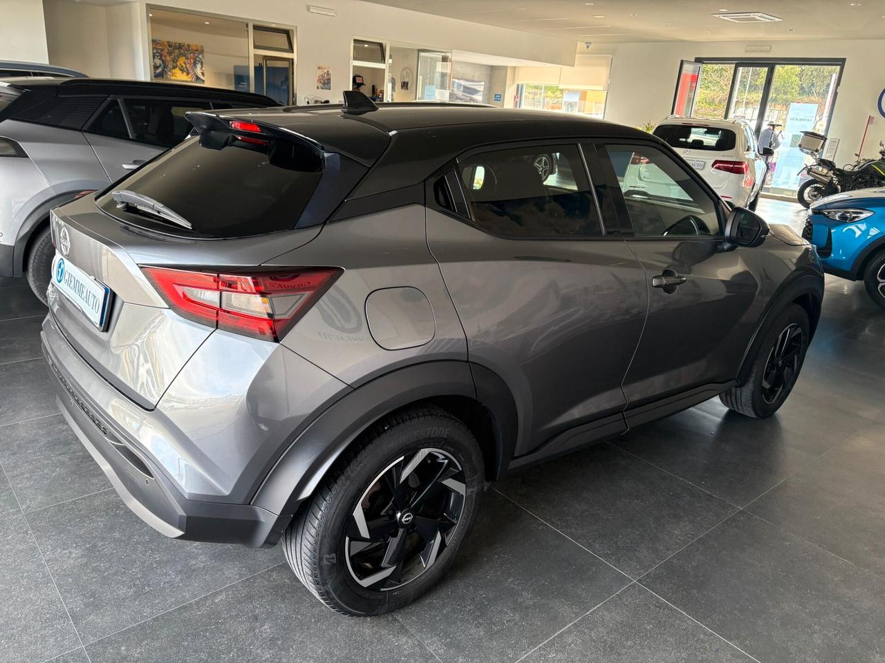 Nissan Juke 1.0 DIG-T 114 CV N-Connecta