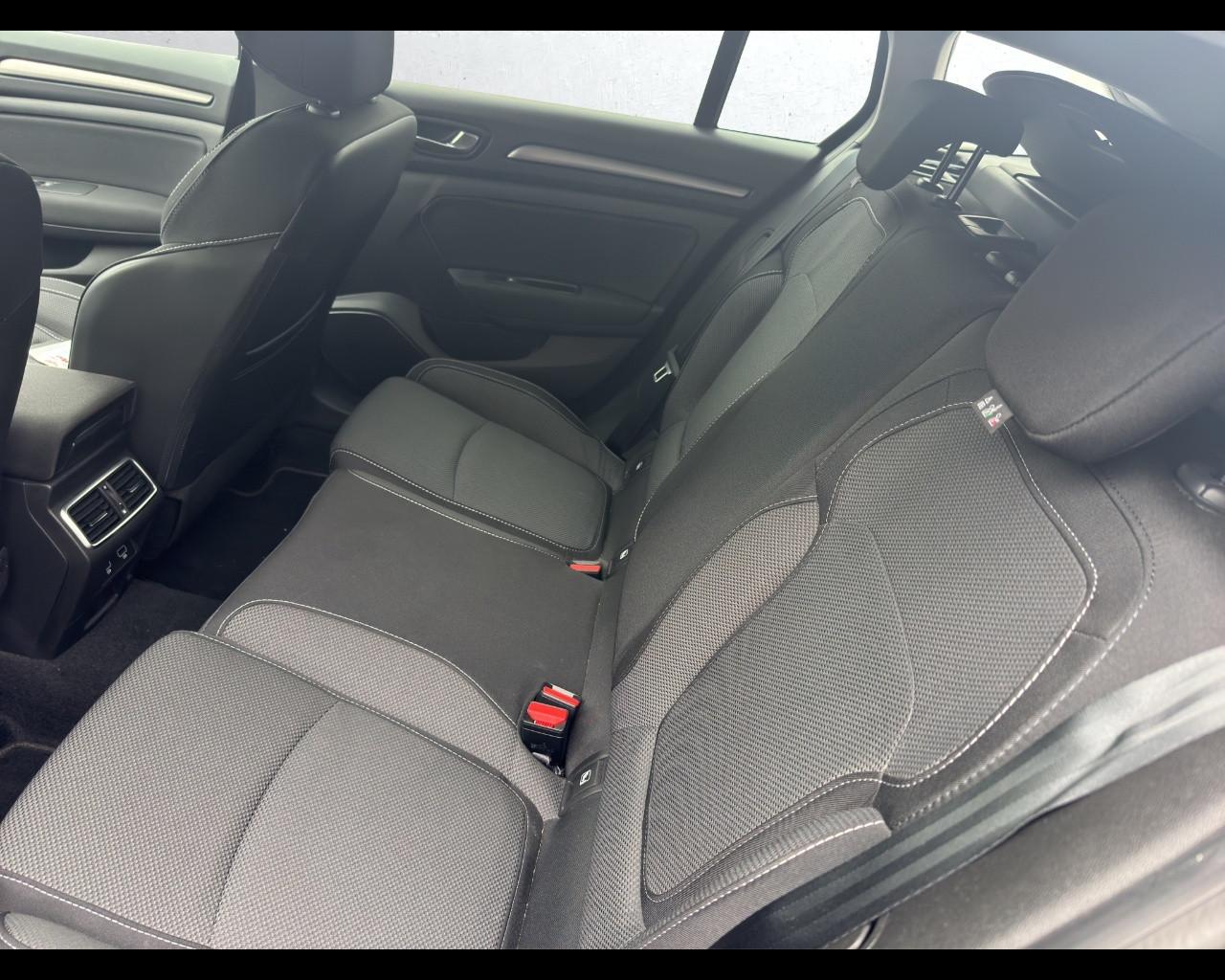 RENAULT Mégane 4ª serie - Mégane Sporter Blue dCi 115 CV Equilibre