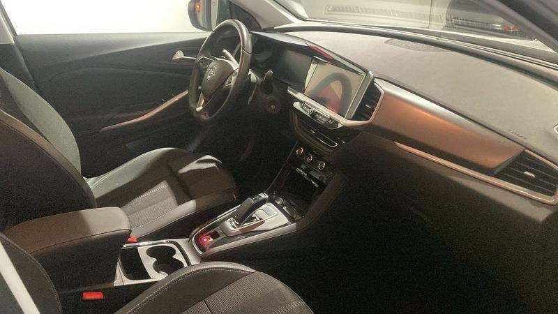 Opel Grandland 1.5 diesel Ecotec aut. Business Elegance