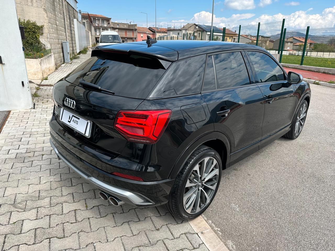 Audi Q2 SQ2 TFSI quattro S tronic