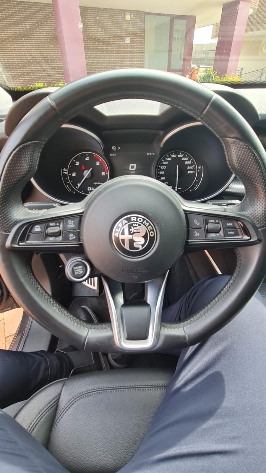 Alfa Romeo Stelvio 2.2 Turbodiesel 190 CV AT8 RWD Sprint