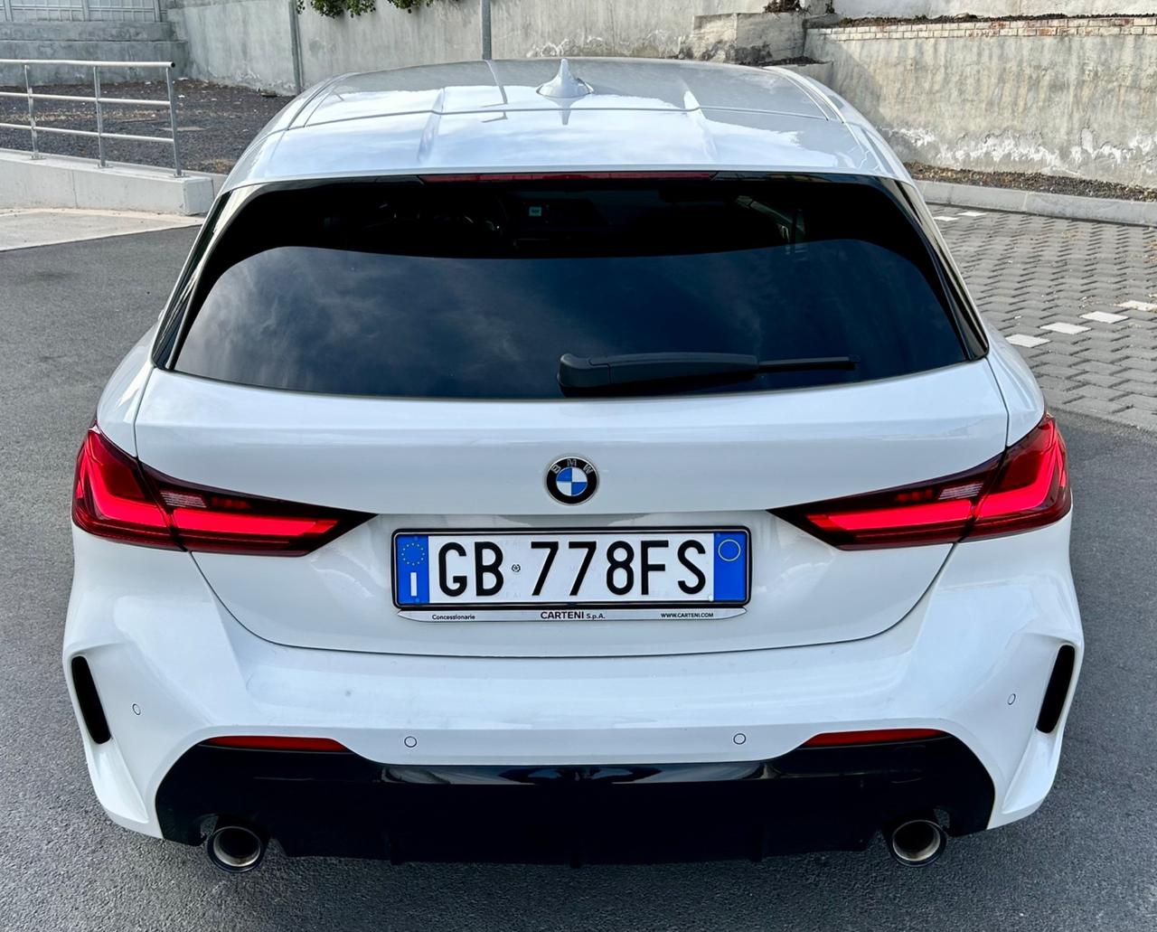 Bmw 118 118d 5p. Msport