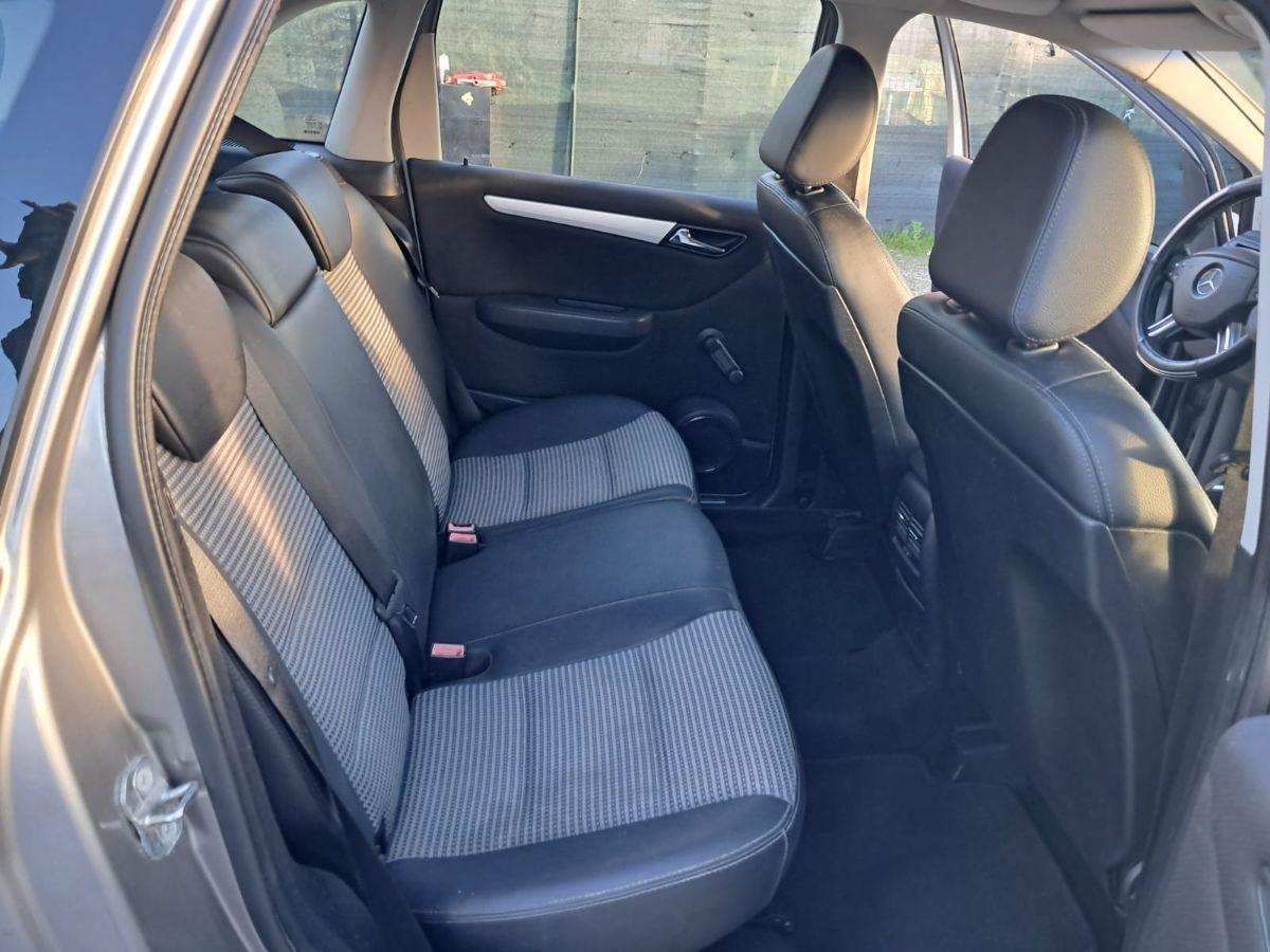 MERCEDES - Classe B - 180 CDI