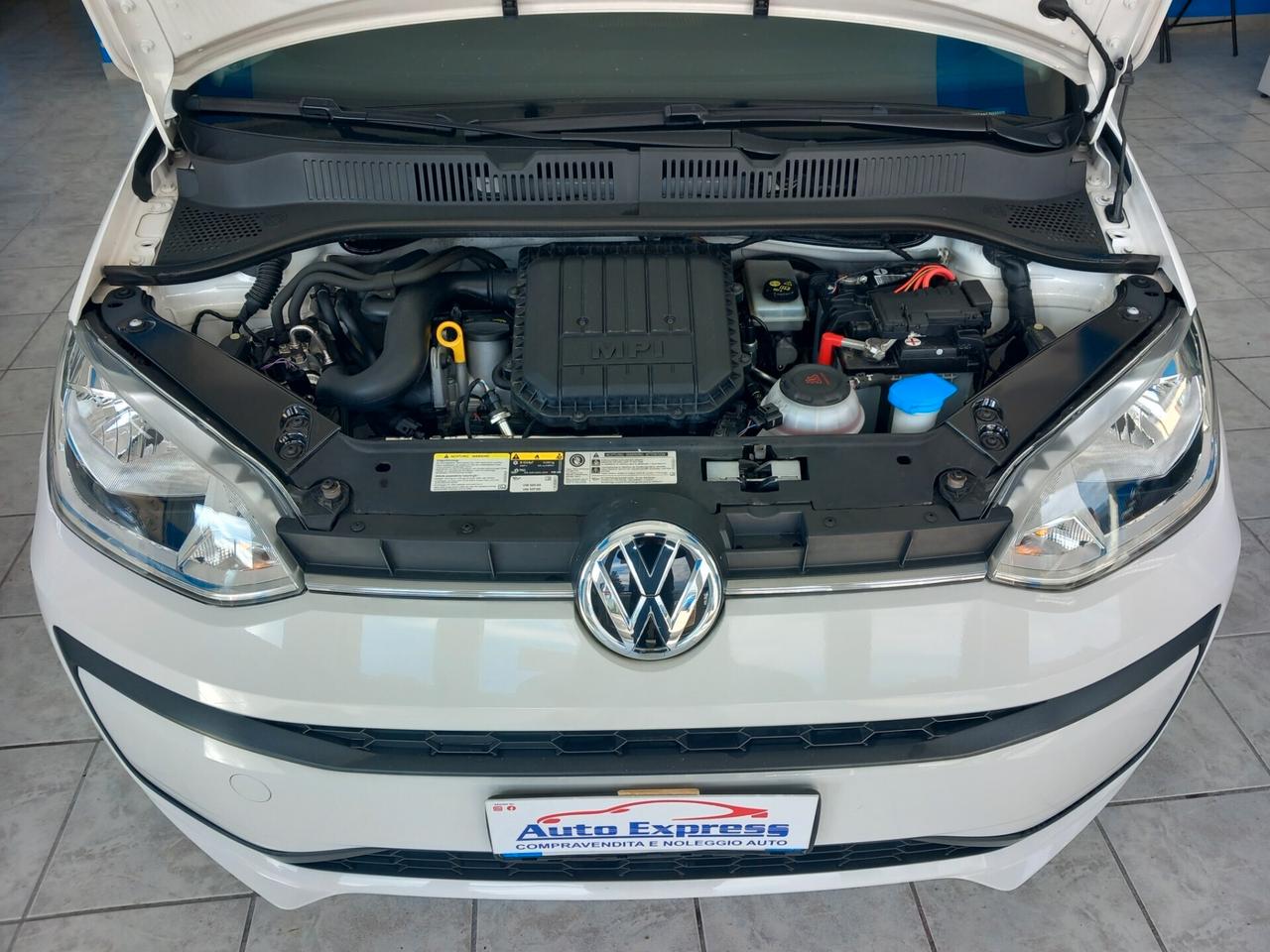 Volkswagen Up anno 2018 1.0 benzina metano 78 mila km