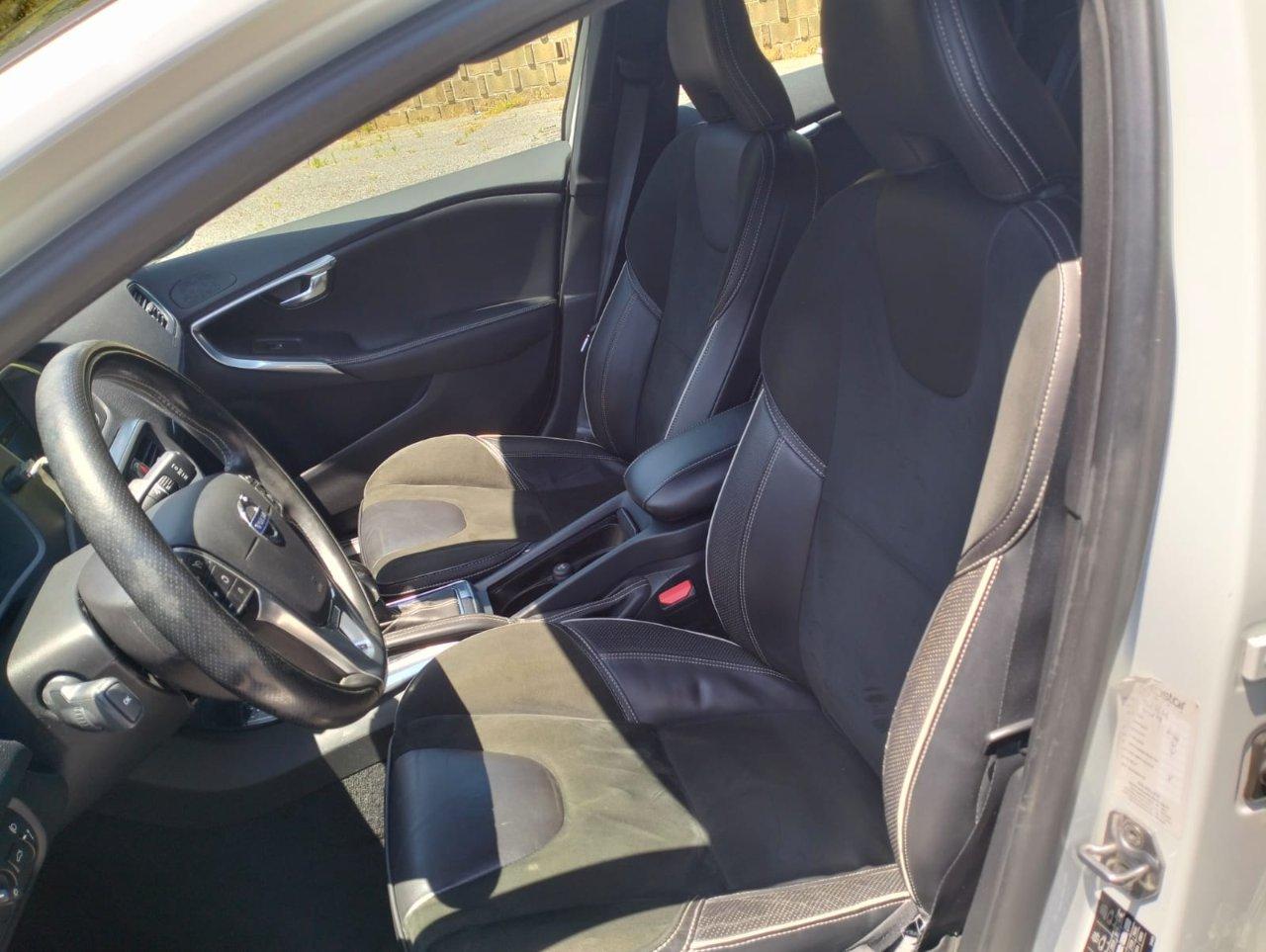 Volvo V40 2.0 d3 R-design geartronic
