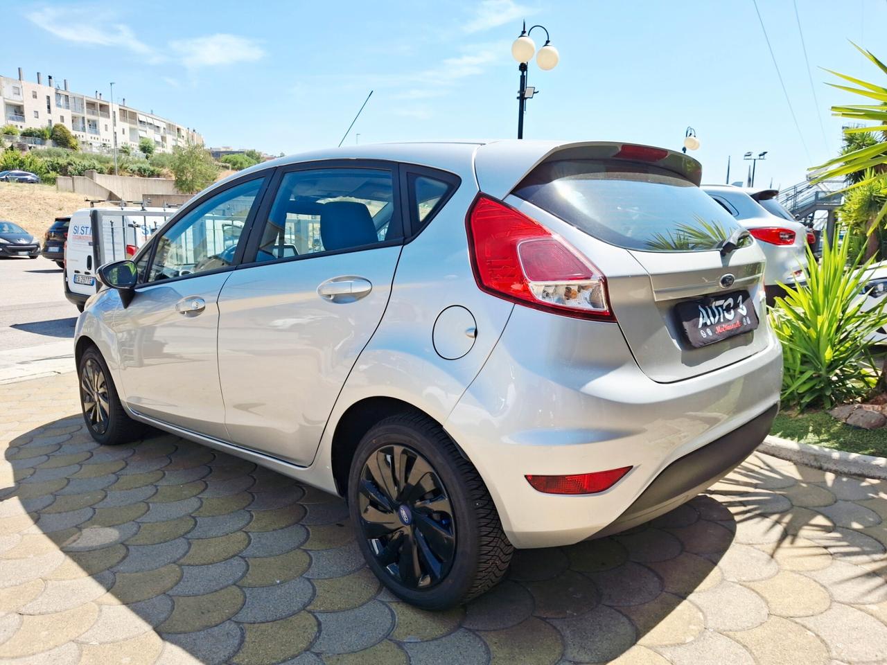 Ford Fiesta 1.4 5 porte Bz.- GPL Business
