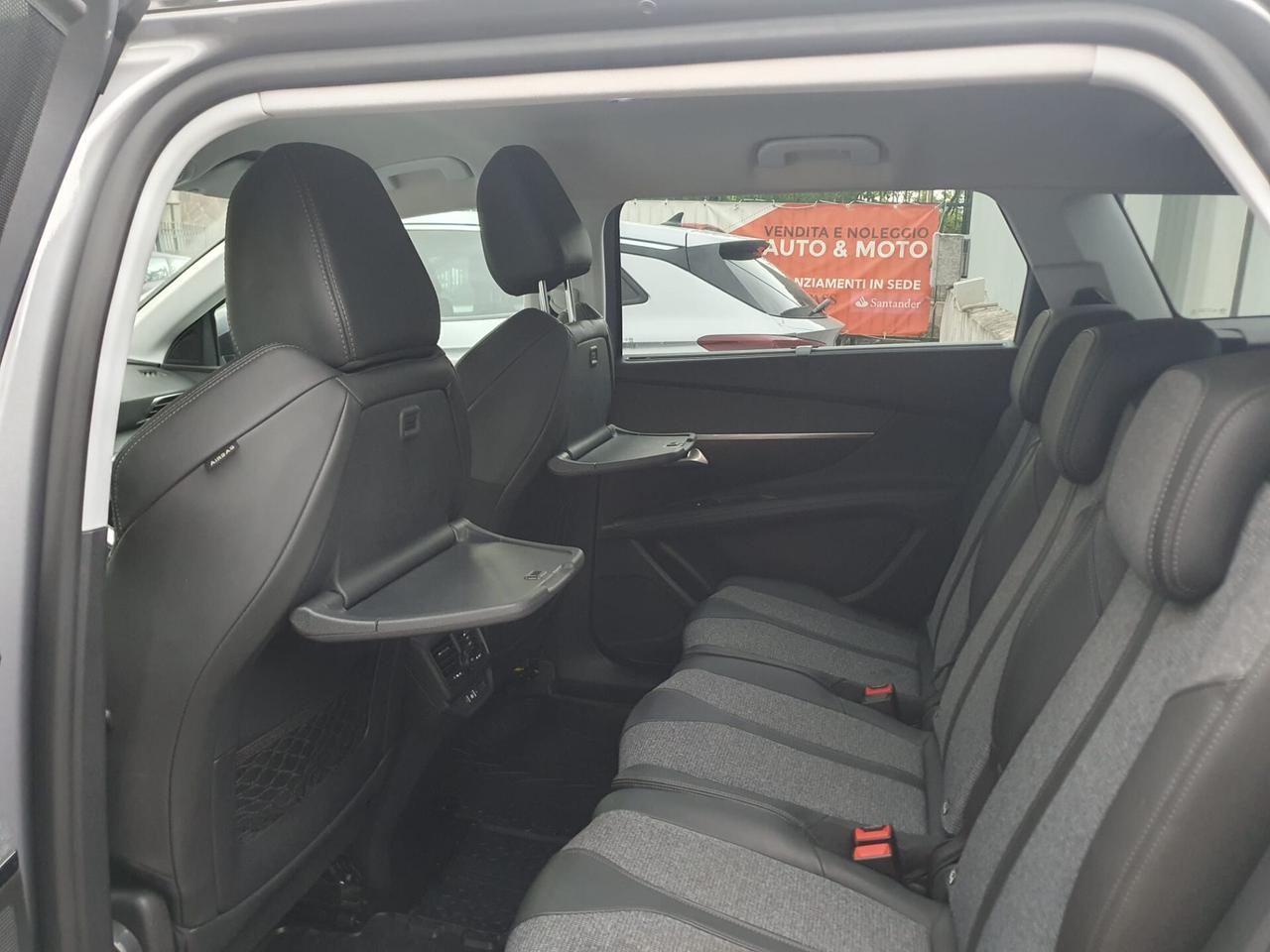 Peugeot 5008 BlueHDi 130 S&S Allure
