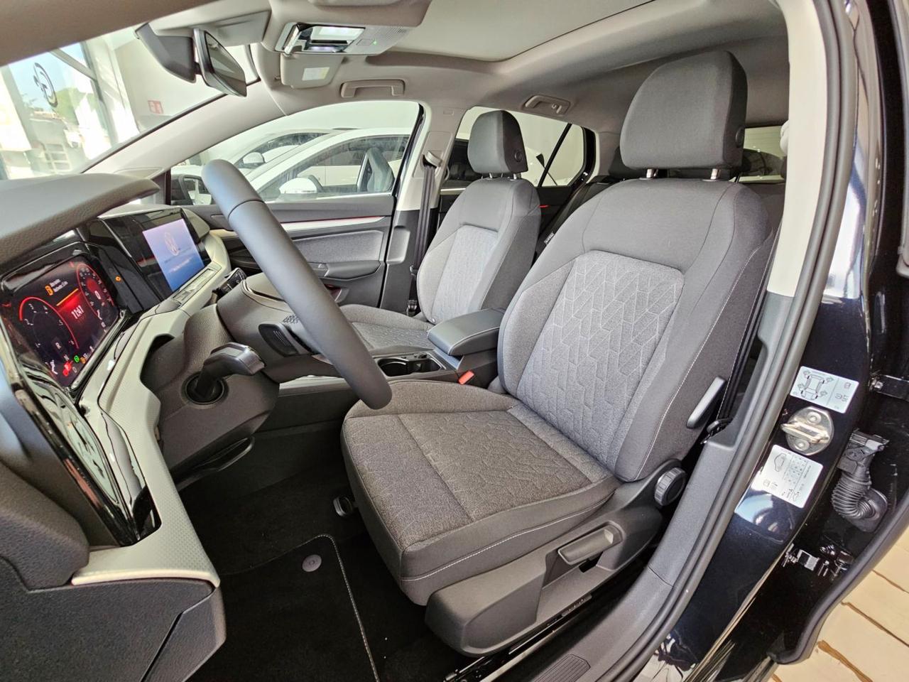 Volkswagen Golf TDI MOVE LIFE C.16 Tetto Nav Led Matrix Clima3Zone